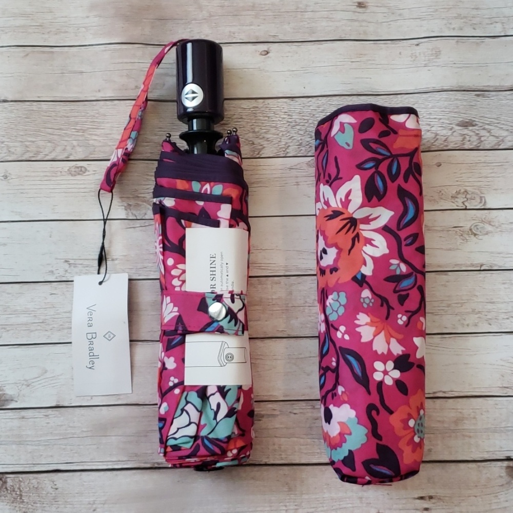 **LAST DAY** Vera Bradley Umbrella - Bloom Berry - Picture 3 of 5